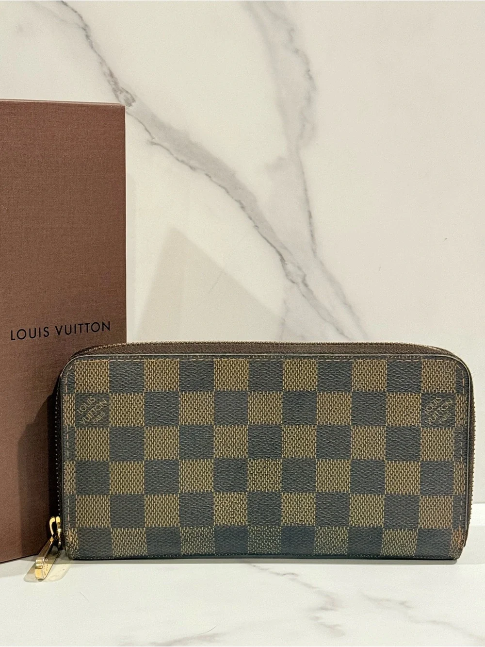 Louis Vuitton Zippy Wallet